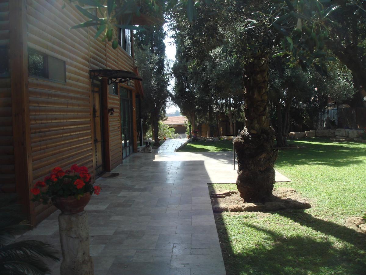 Lisa'S Farm Place Rishon Leziyyon Ngoại thất bức ảnh